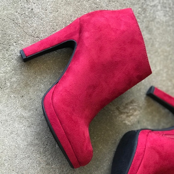 Restok Soda Violin Red Suede Platform Ankle Bootie - Picture 5 of 8